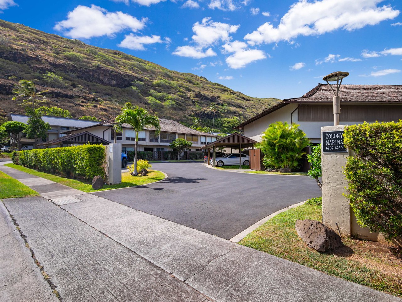 6204 Keokea Pl