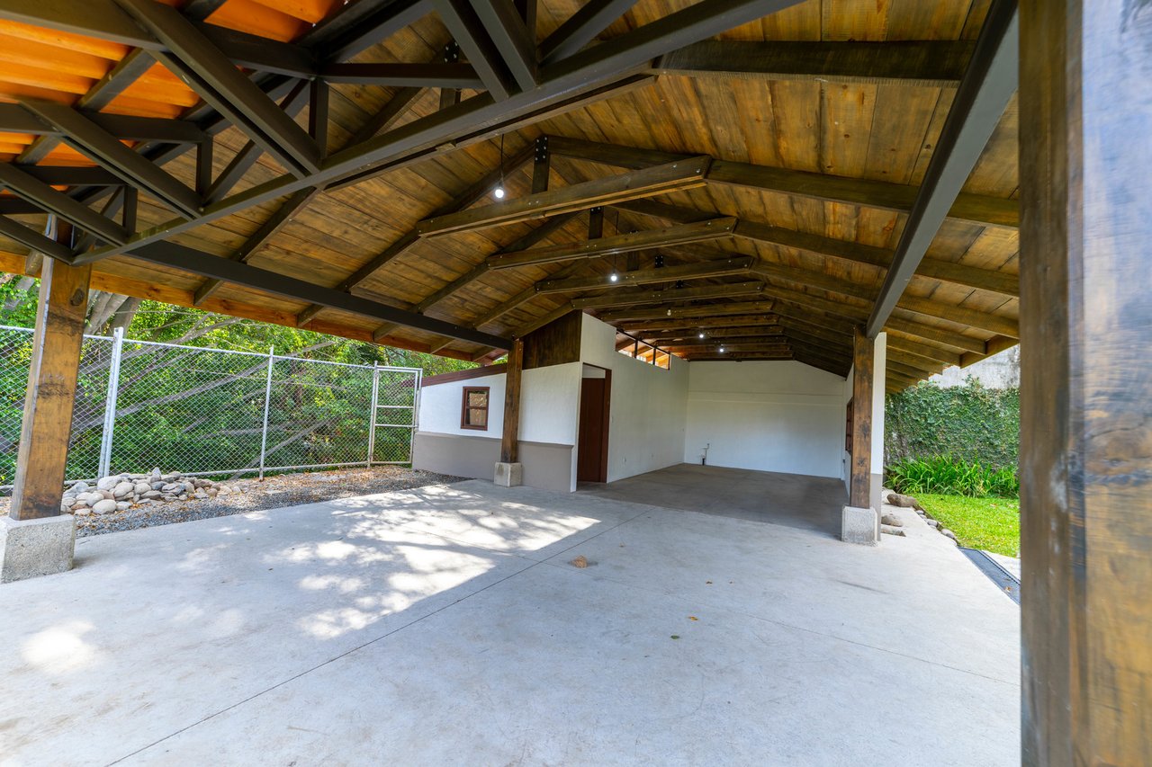 Private Gated Guest House Estate, Escazu, San Jose