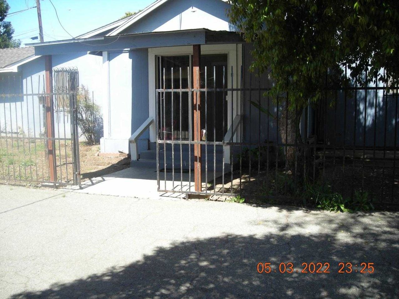 85 E Rianda RD