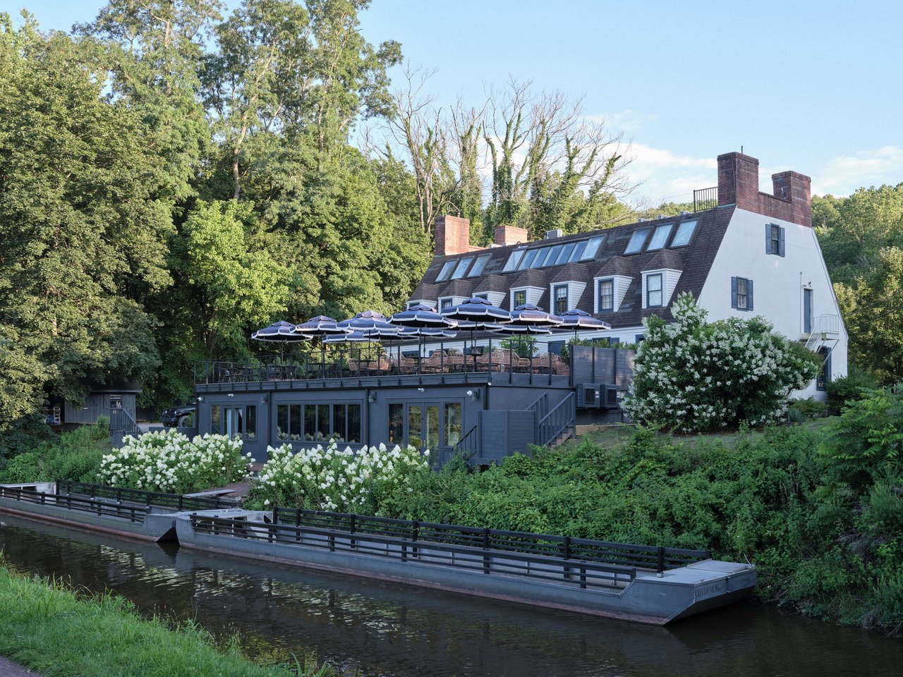 Floating Dreams: Reimagining Real Estate on the Water