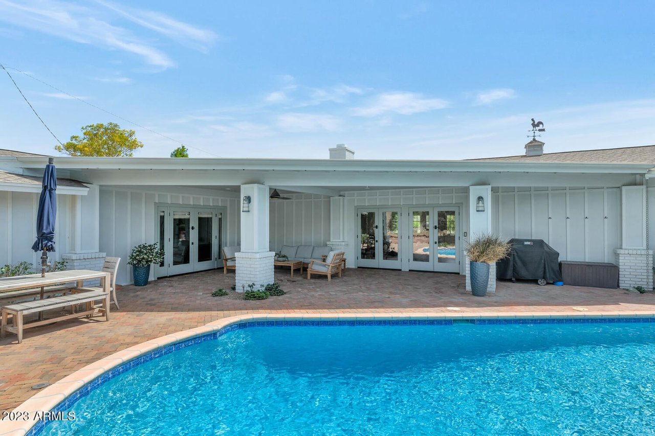 Just Sold: 4474 E Calle Del Norte