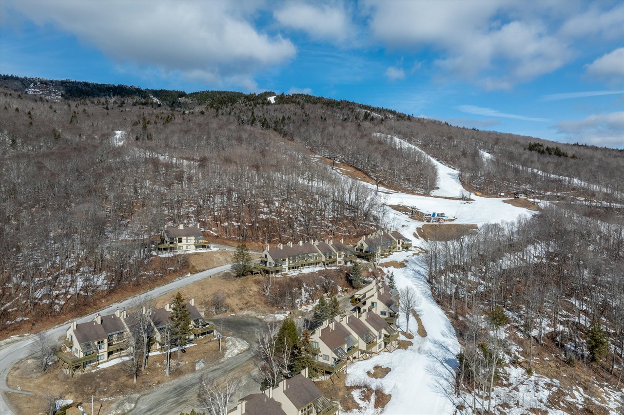 Okemo Trailside 36E