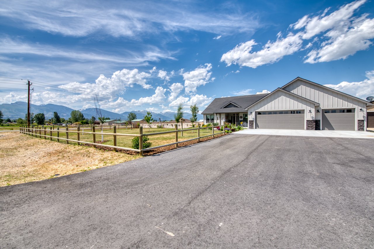 Stunning Modern Farmhouse Style 3-Bed, 2-Bath Single-Level Home with Shop in Corvallis, MT