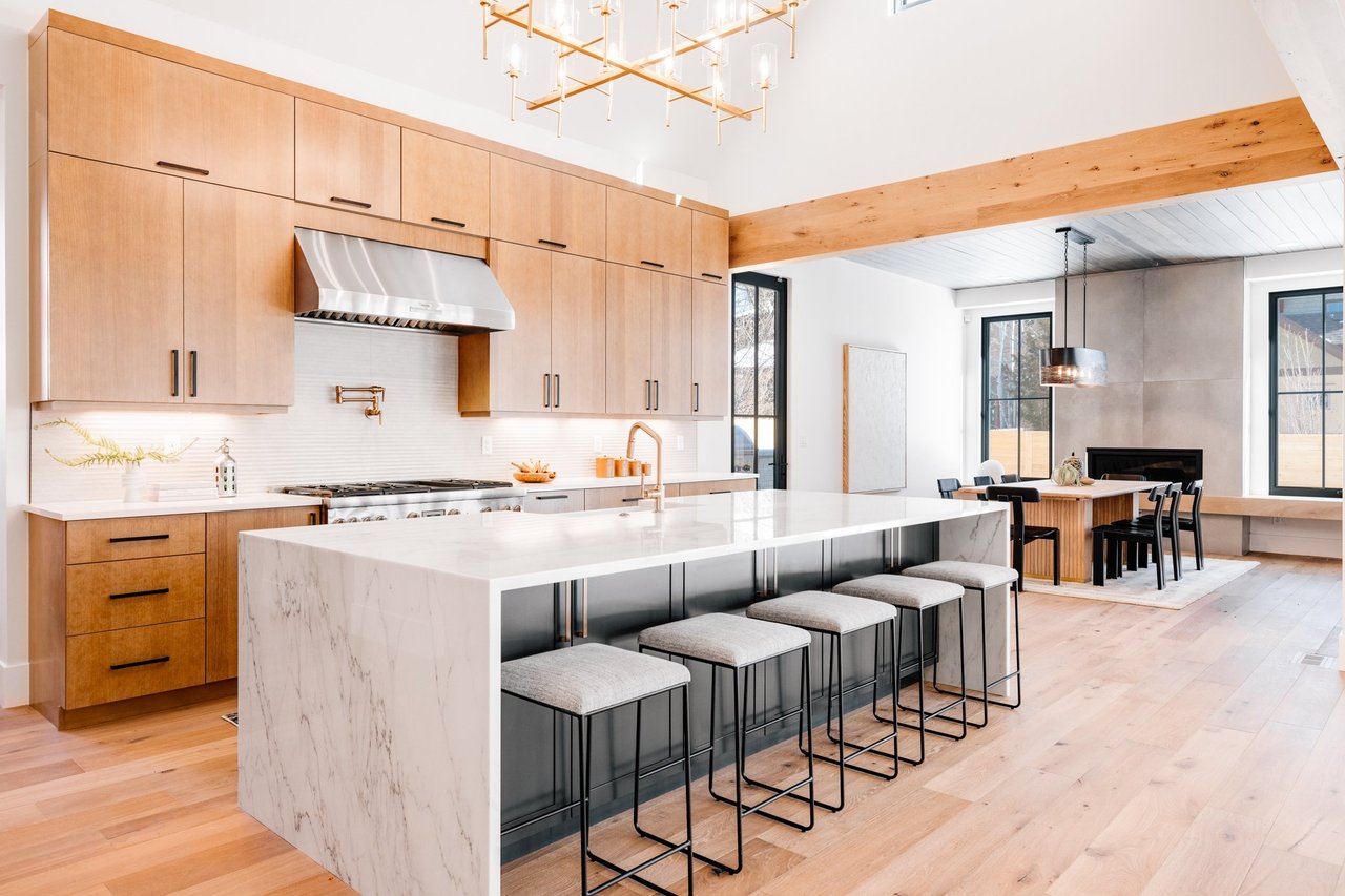 2440 S MONROE STREET | Observatory Park