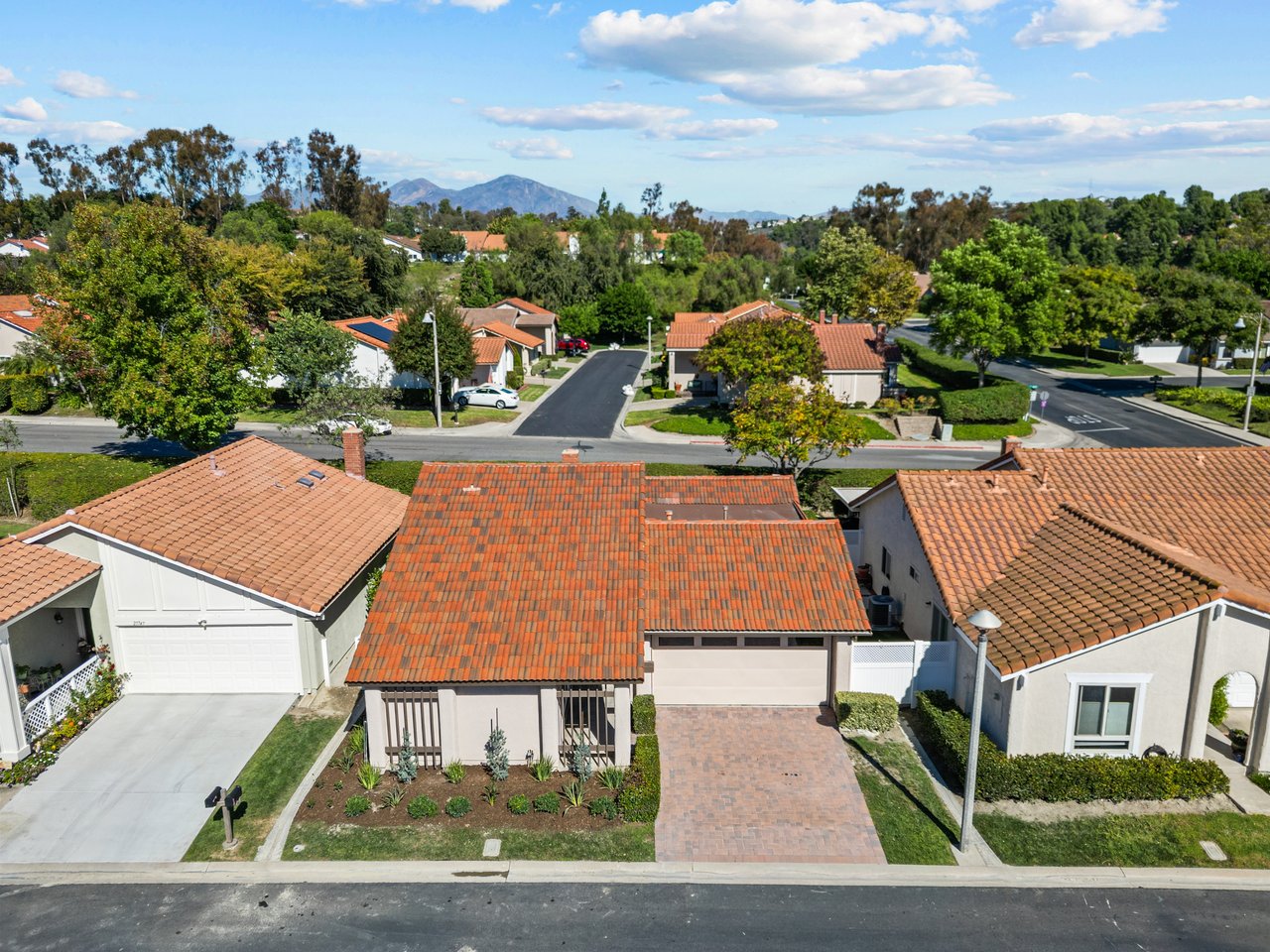 27751 Via Granados, Mission Viejo, CA 92692