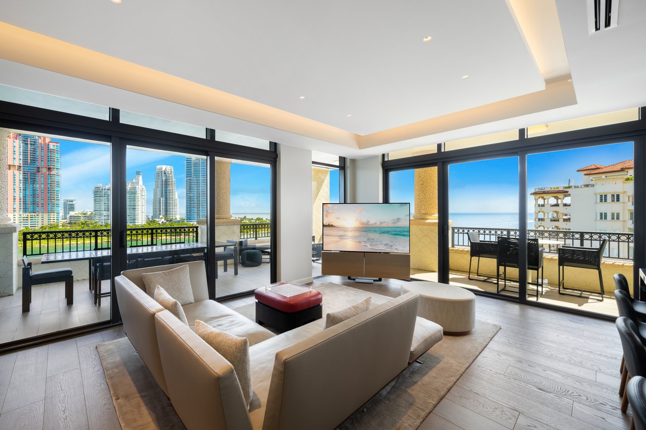 Palazzo Del Sol LPH 7093