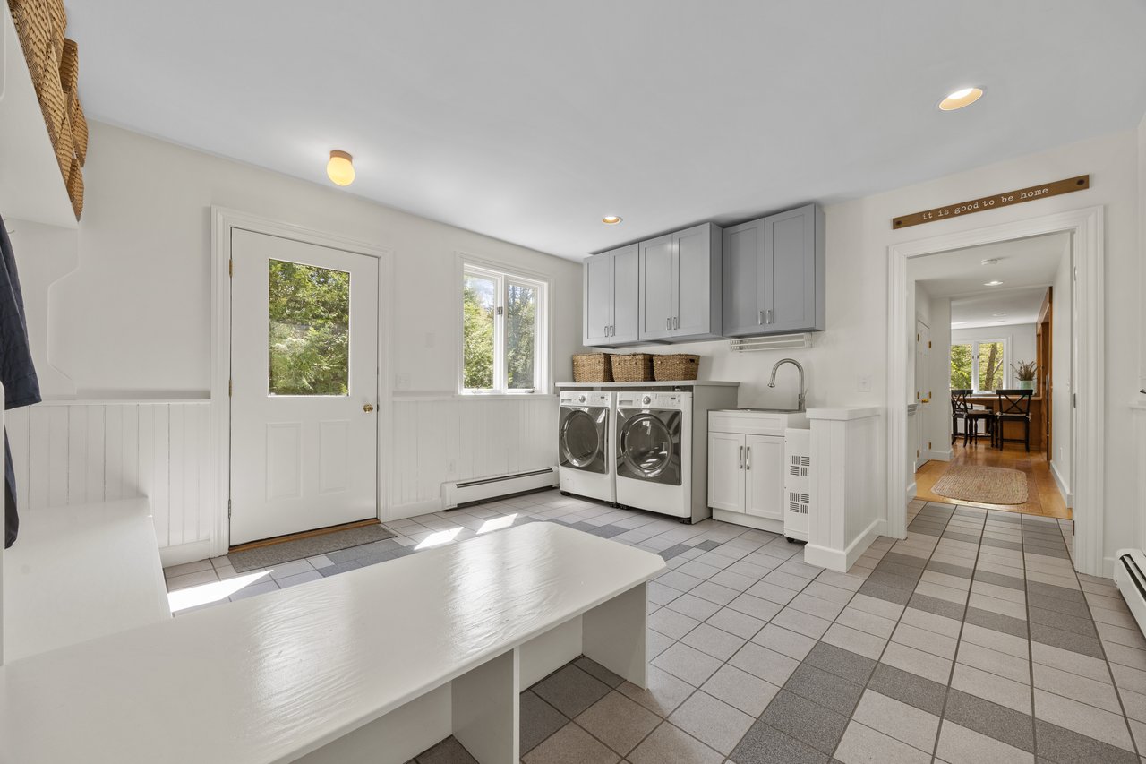286 Harris Road