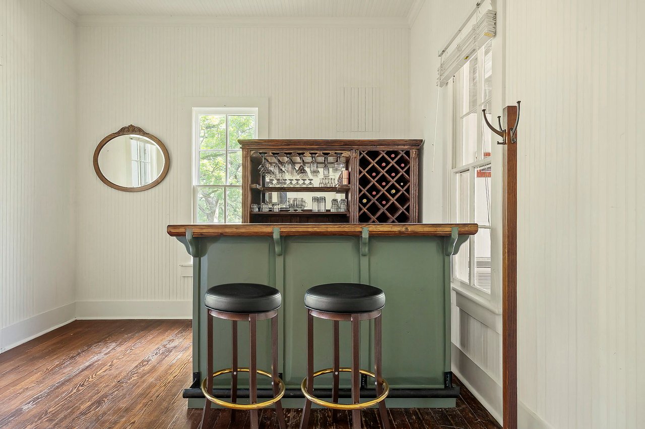 THE MEYER HOTEL