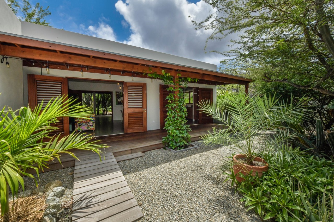Nature-Infused Retreat at Picaron as Investment