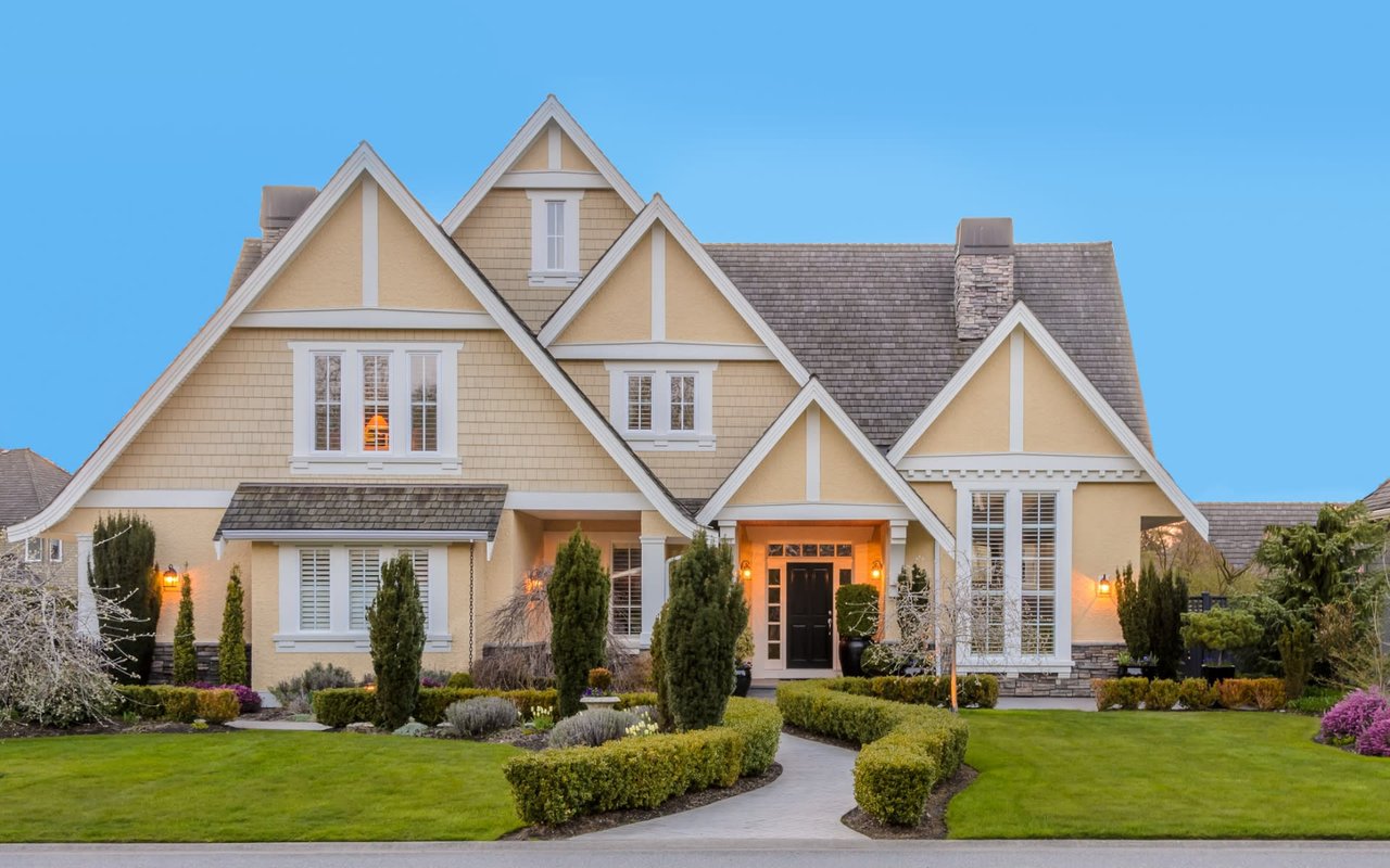 Get Your Home Ready for Fall: 8 Essential Tips from Reserve 76 Realty