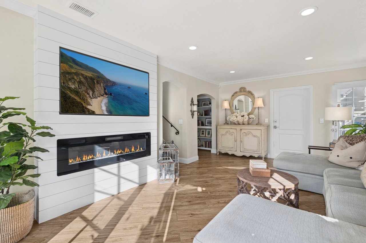 708 Orchid Avenue