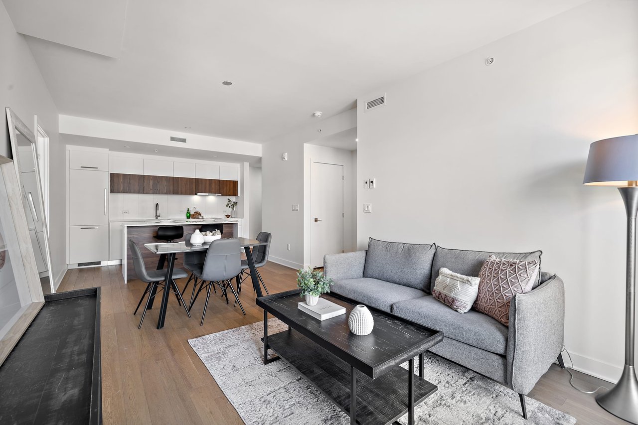 628 Rue St-Jacques, Apt. 1405