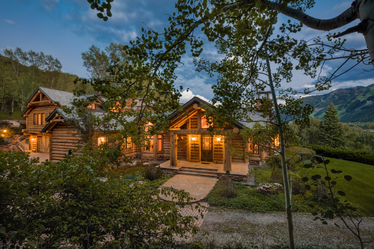 Quintessential Mountain Home