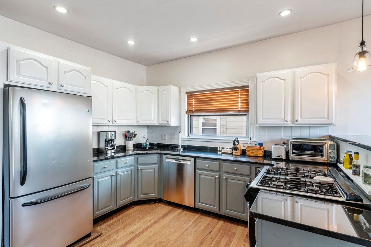 104 King St - Unit 3