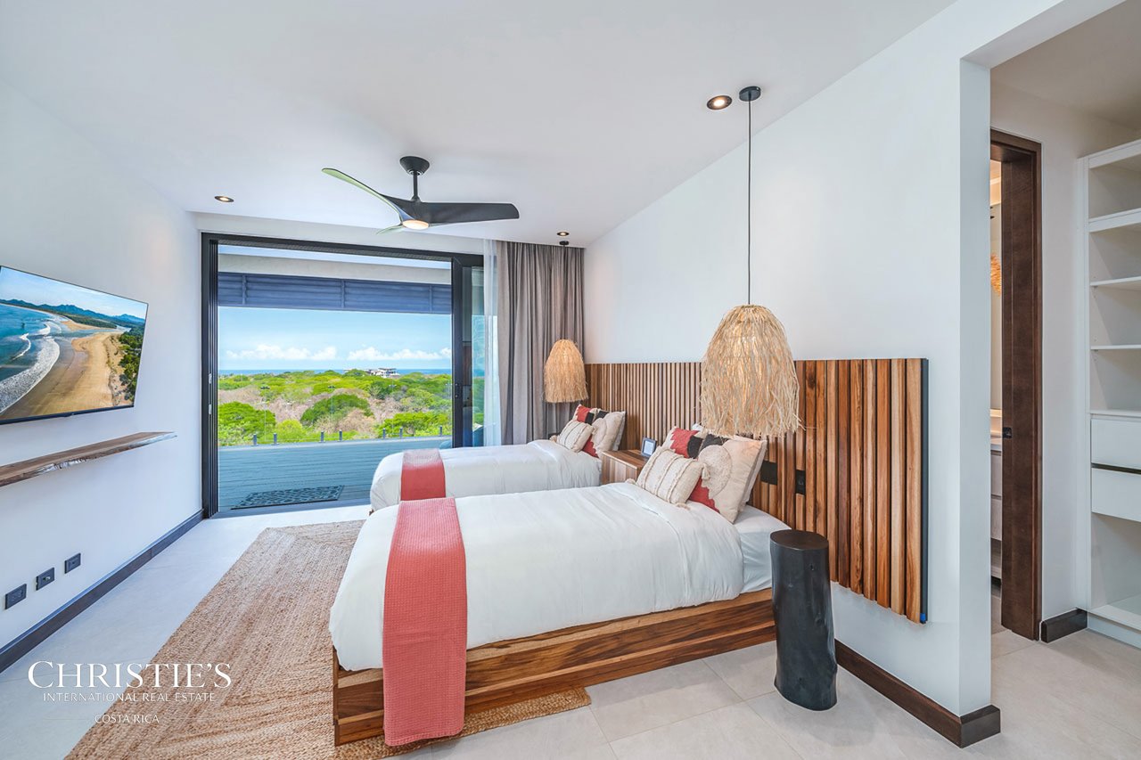Modern Luxury Villa with Panoramic Ocean Views in Tamarindo - Villa Brisas del Mar