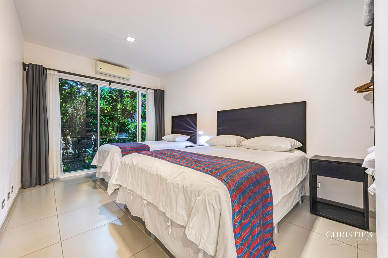 Uvita Paradise Hotel – Walk-to-Beach Boutique Hospitality Opportunity