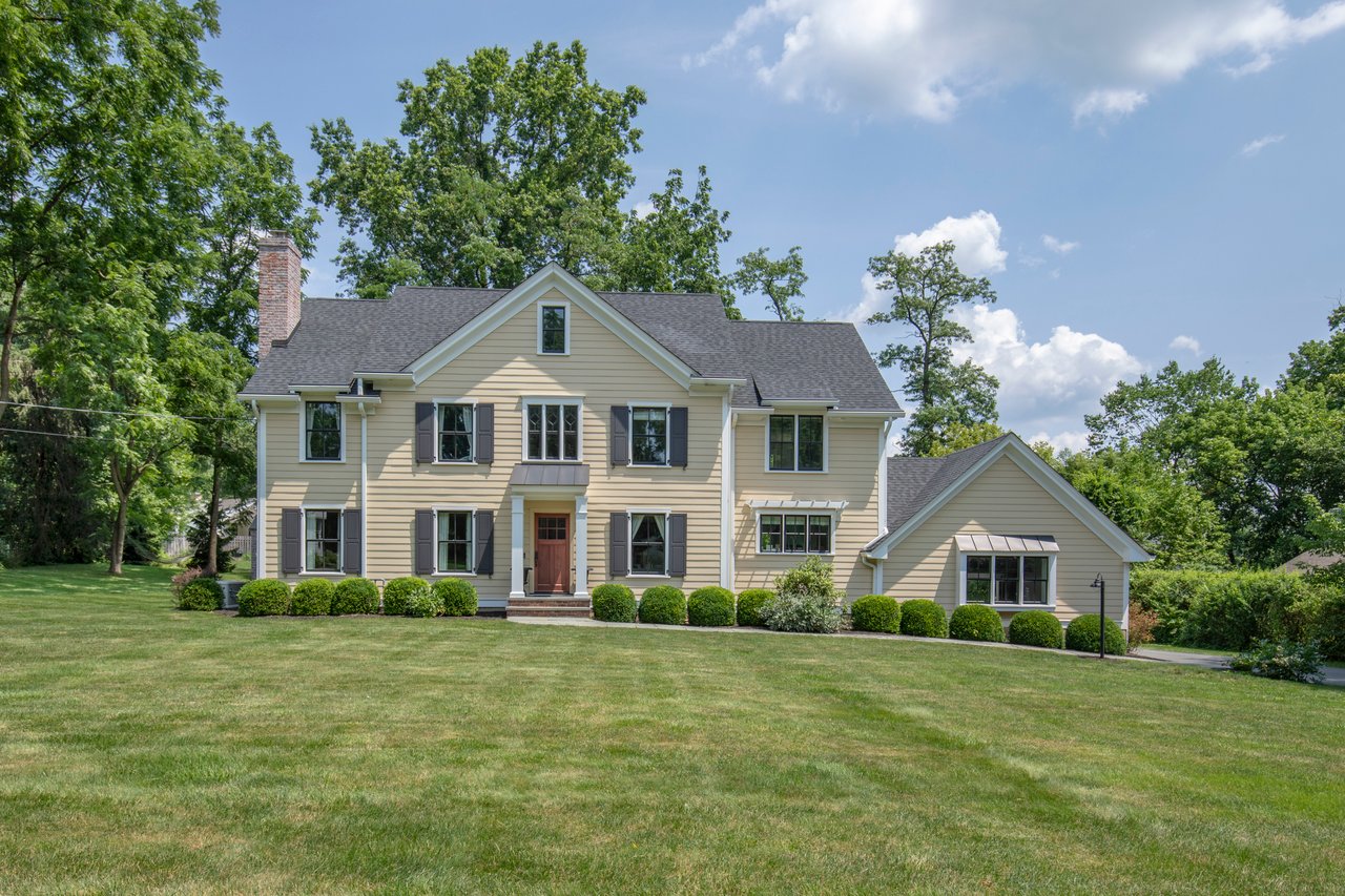 40 Sunnybrook Rd