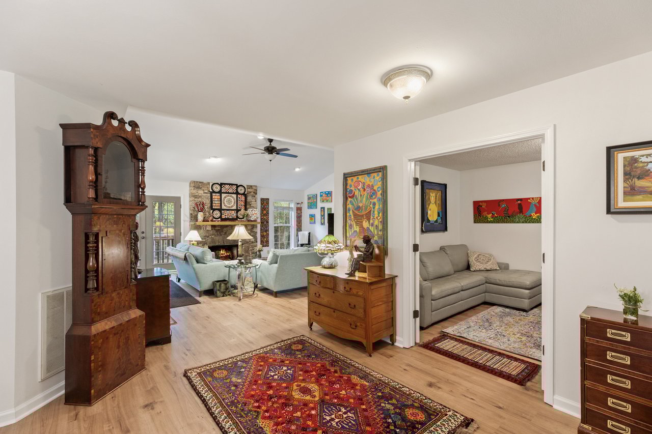 75 Hickory Dr