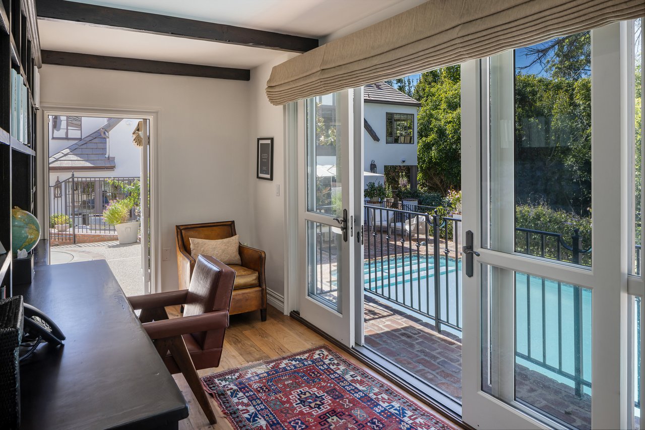 12047 Summit Cir, Beverly Hills