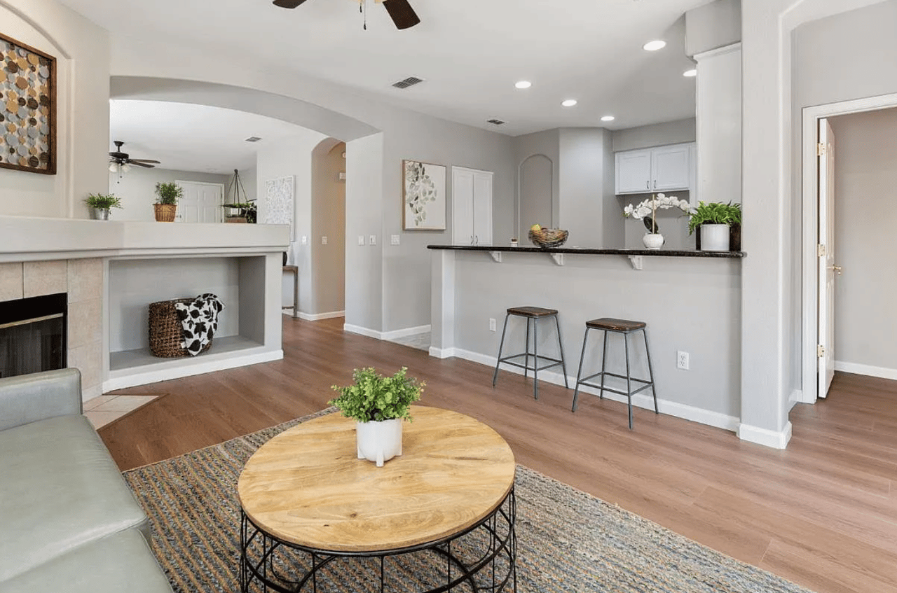 Pending Sale! 2192 Sherington Dr. Sacramento, CA 95835