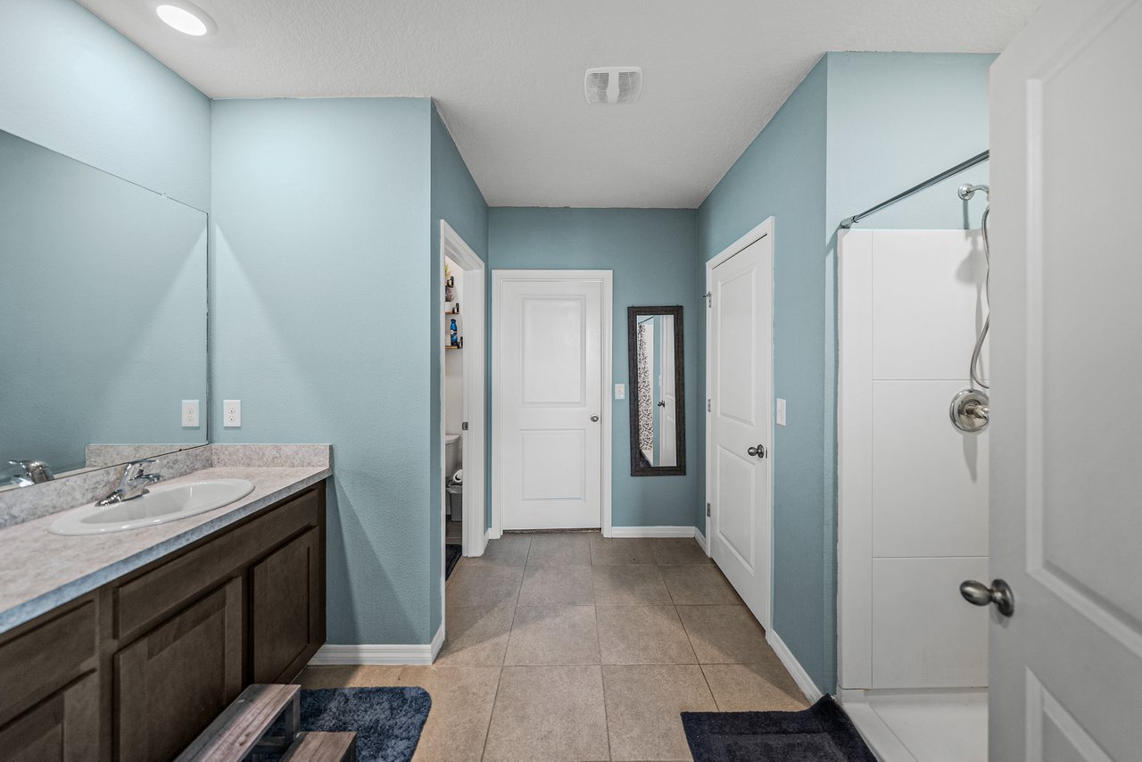 10951 PENNY GALE LOOP