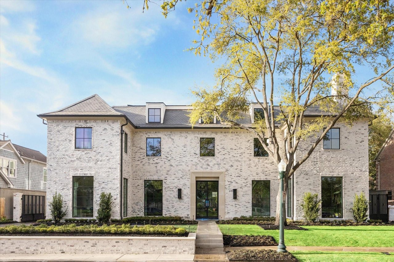 3618 Locke Ln