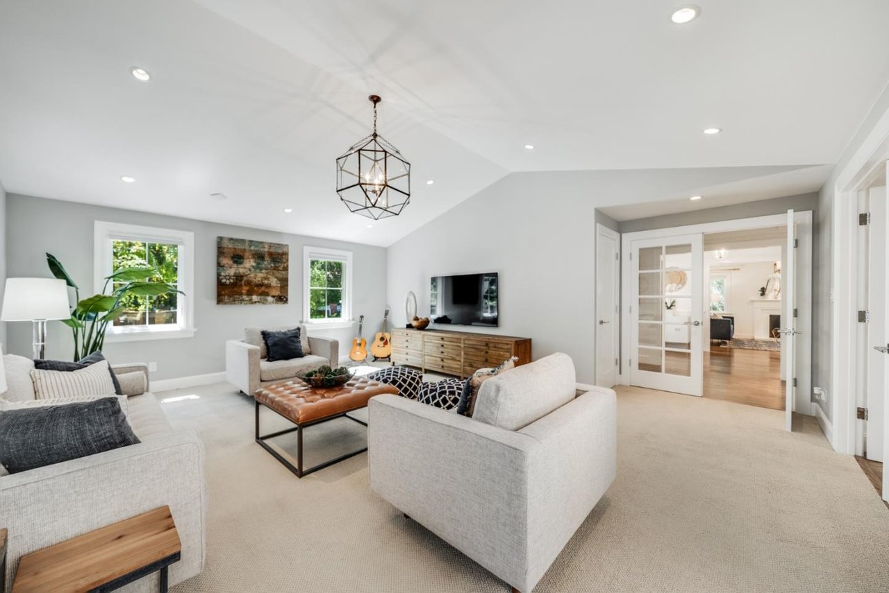 260 Encinal Avenue