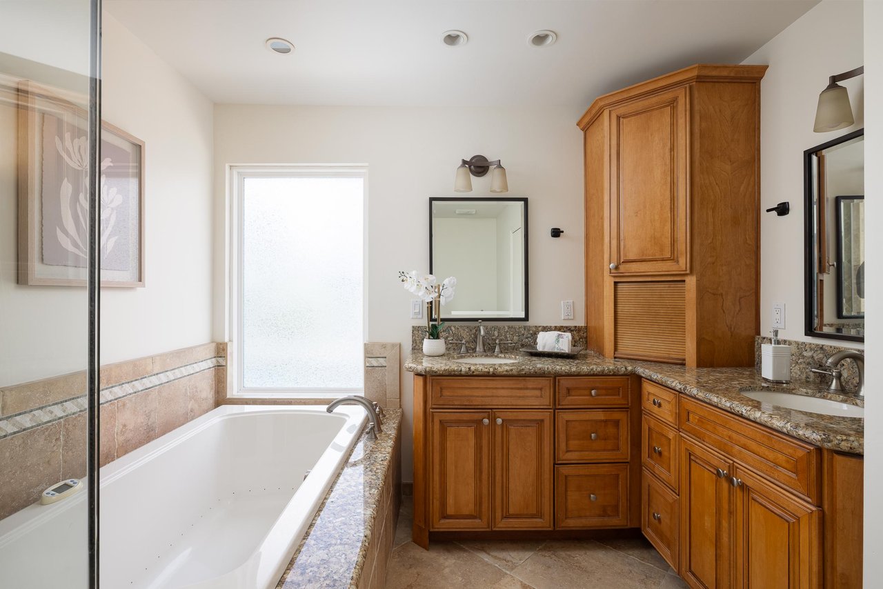 17205 Vendor Pl