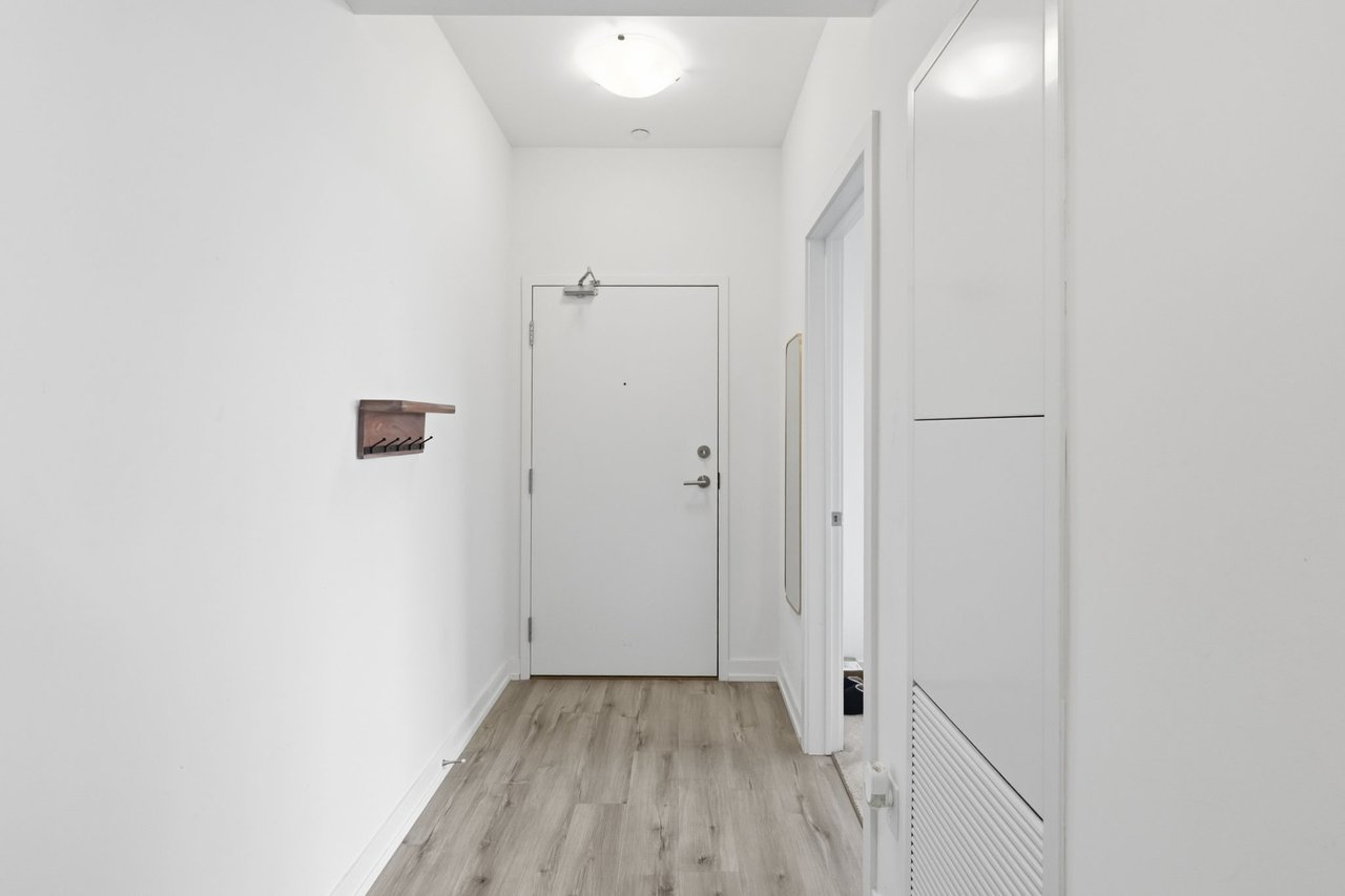 247 Northfield Dr E 514