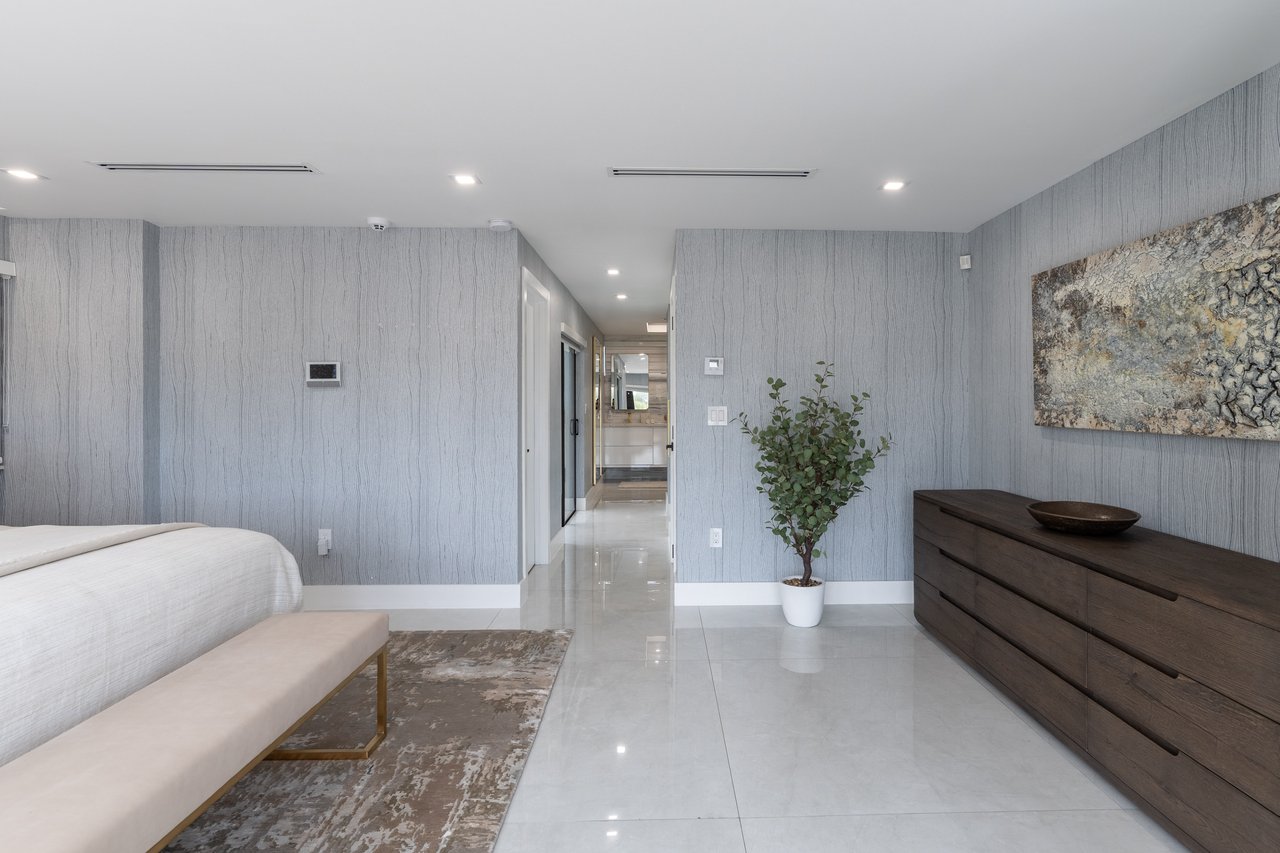5601 N ocean