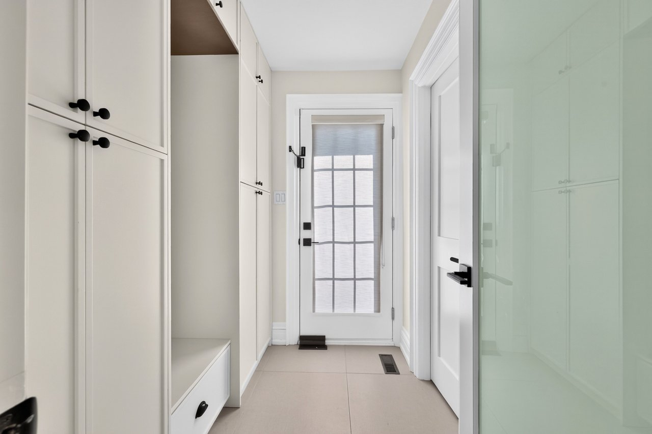 1162 Fleet St
