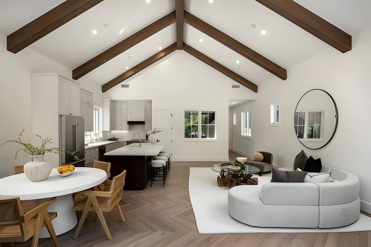 160 Waverley St, Palo Alto, CA 94301