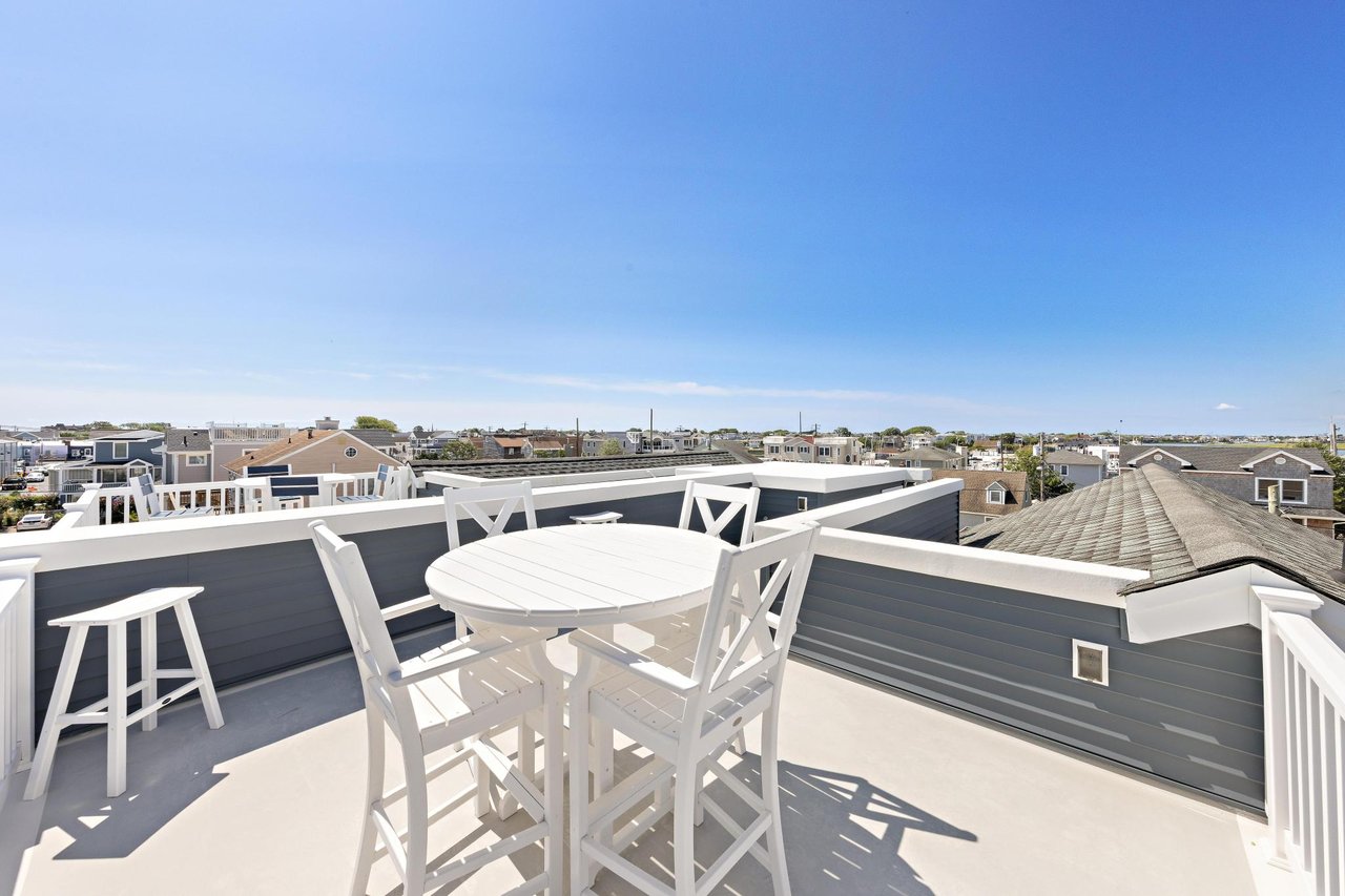407 B Coral Street, Beach Haven