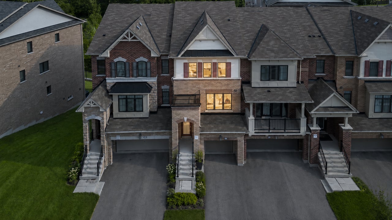 7 Delft Dr