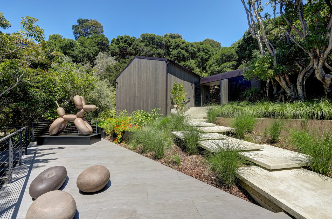 Stylish and Chic - Completed in 2024