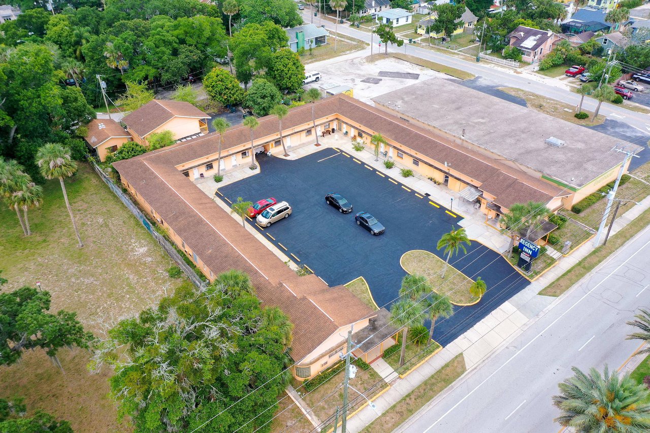 Ridgewood Ave - 1455 units of airbnb zoned properties