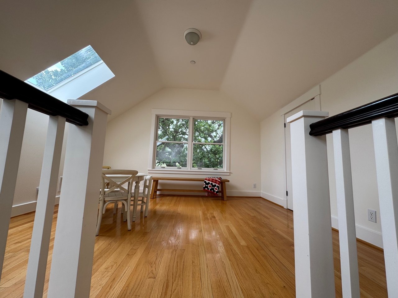 Country Farmhouse for Rent