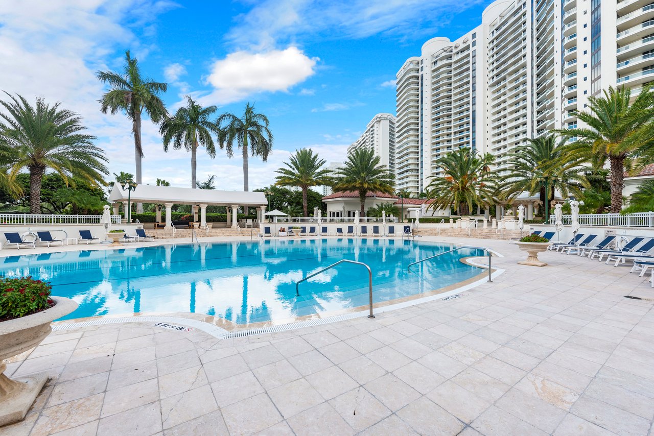 6000 Island Blvd # 2507