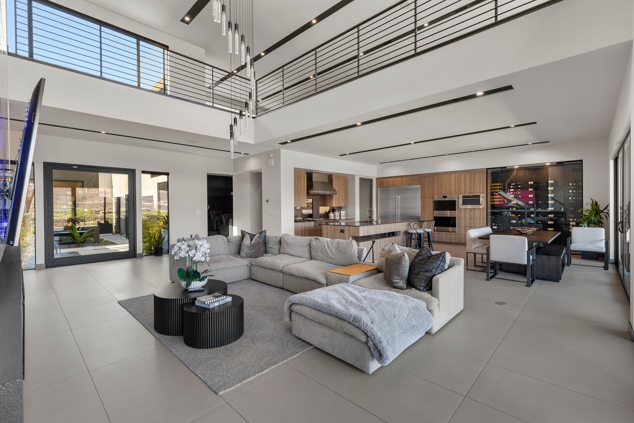 1463 Solitude Ridge Dr