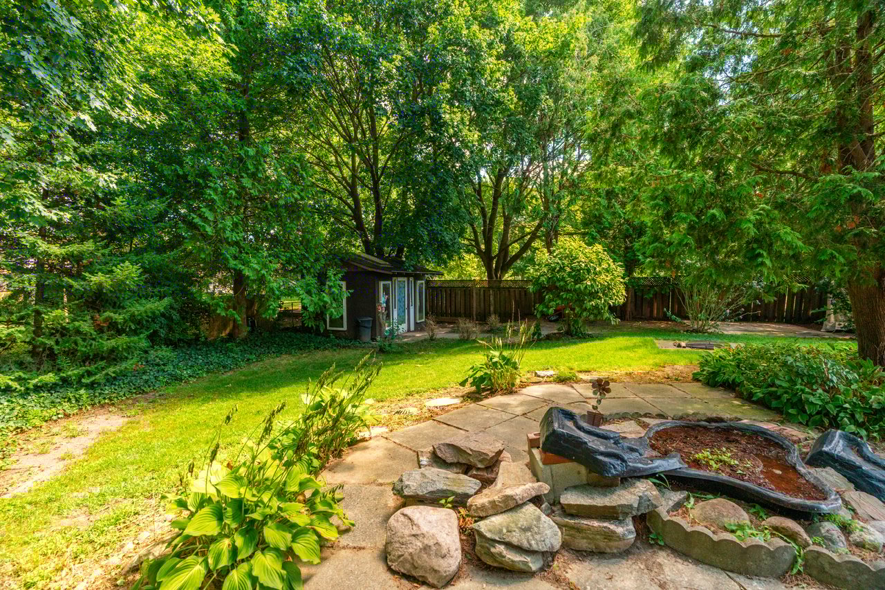 Once of a kind home in Byron 