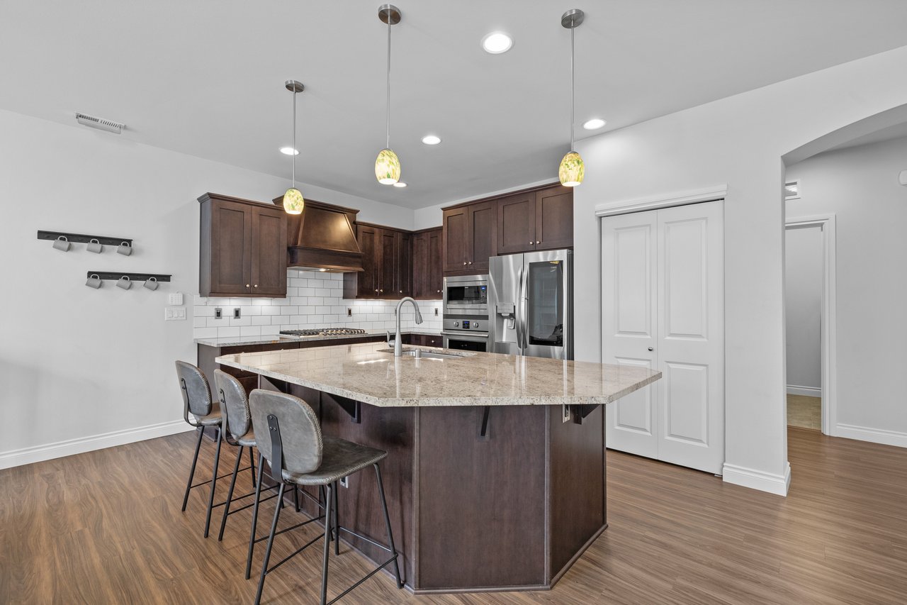 20334 85th Place NE