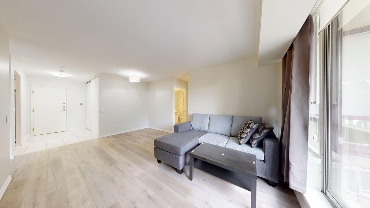 81 Townsgate Drive 211