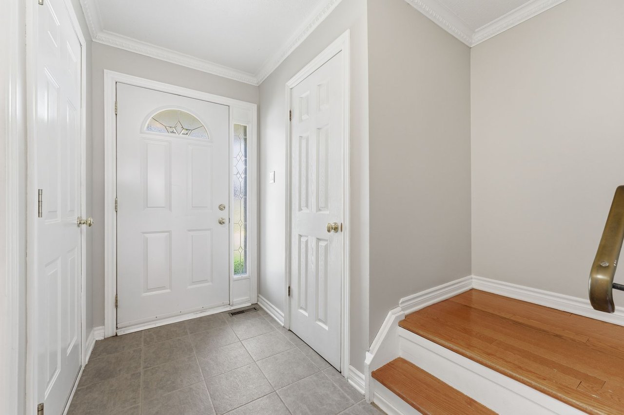 1616 Haig Blvd 5
