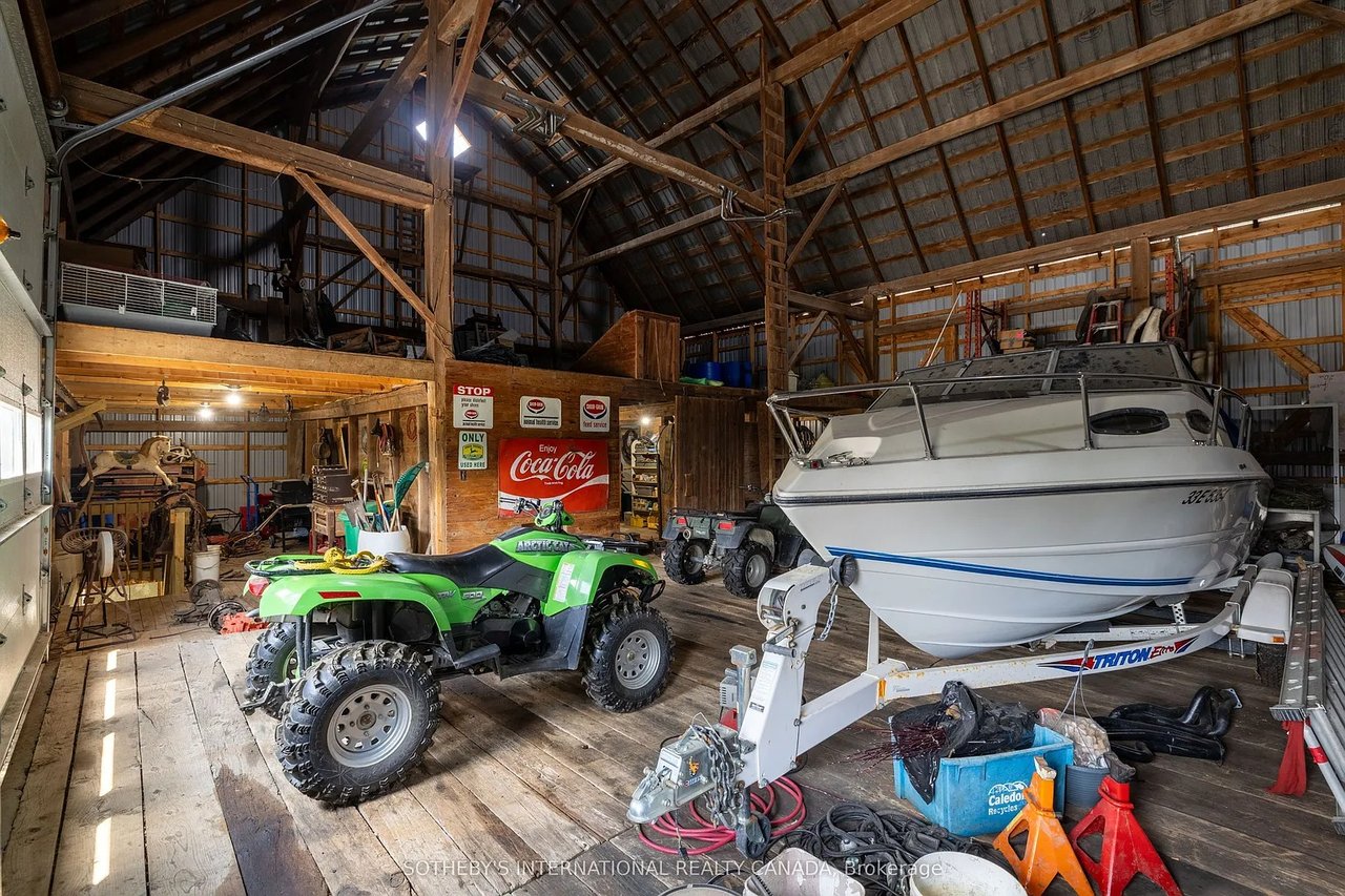 15366 The Gore Rd, Caledon