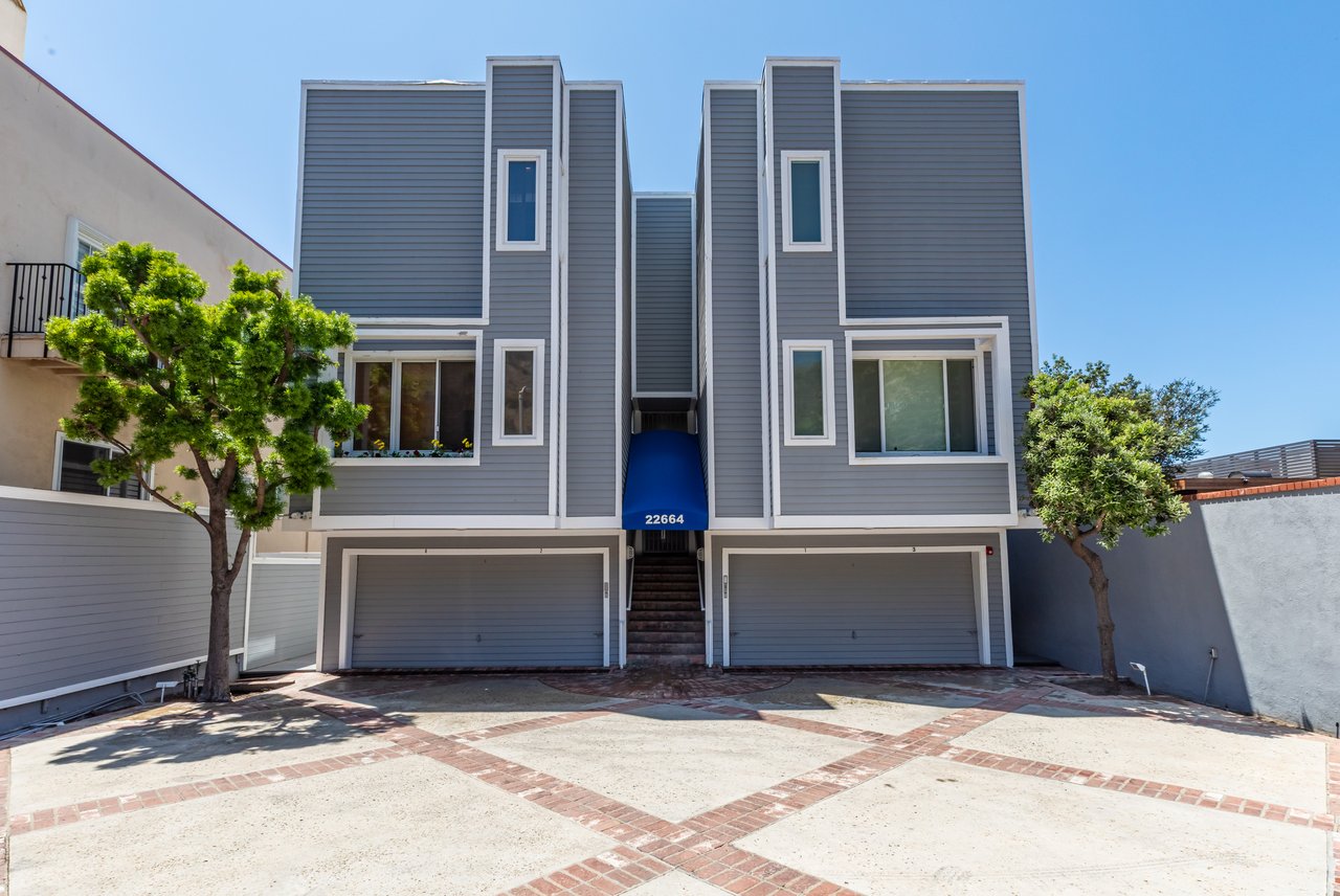 22664 PACIFIC COAST HWY Unit: 4