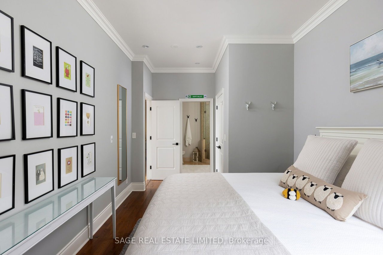 THE KINGSWAY PENTHOUSE