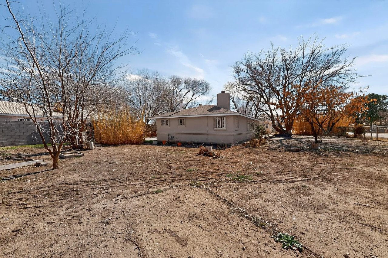 3610 El Porvenir Cir, SW