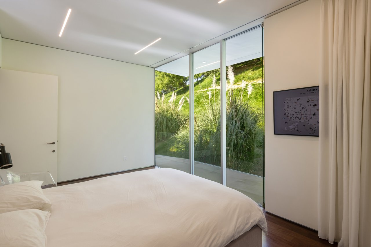 9727 Oak Pass Rd, beverly hills