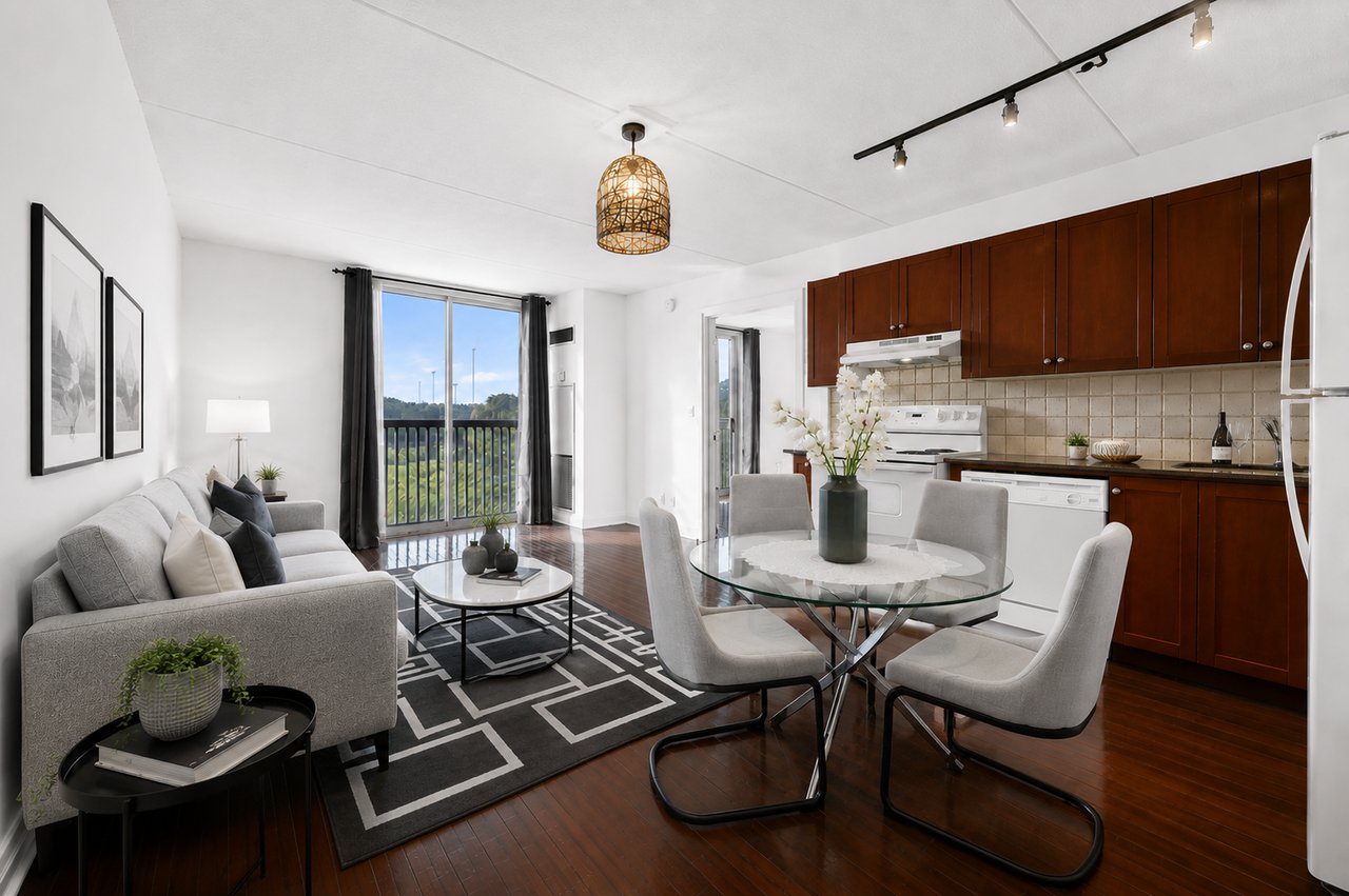 2737 Keele St 312