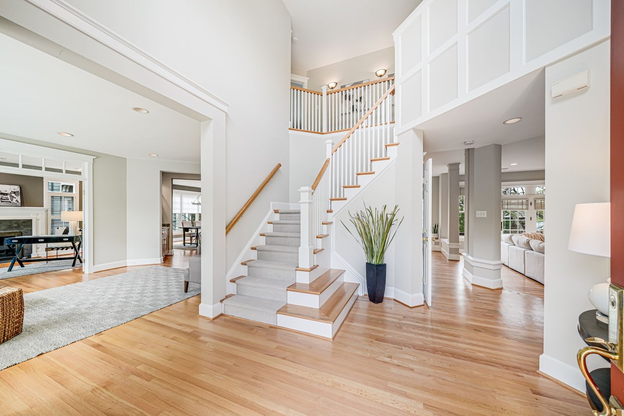 3102 N Dinwiddie St Arlington, VA 22207